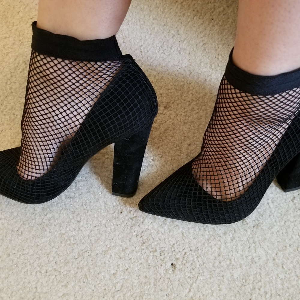 Mesh Sock Pointy Toe Block Heels